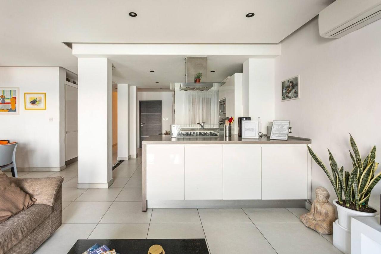 Beblow Flats Sliema Bagian luar foto